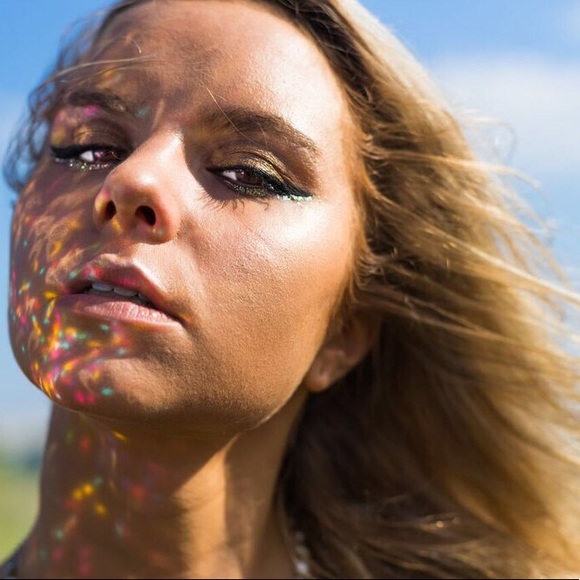 Meet your Posher, Kayla - Picture 12 of 12